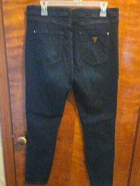 Women's Guess 1981 Skinny Dark Navy Wash